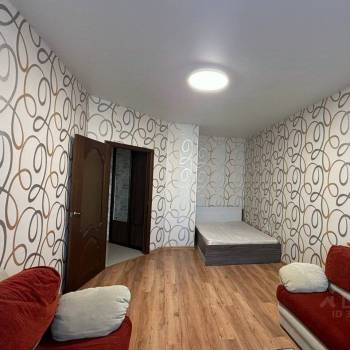 Продается 1-комнатная квартира, 40 м²