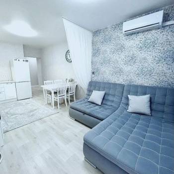 Продается 1-комнатная квартира, 47,5 м²