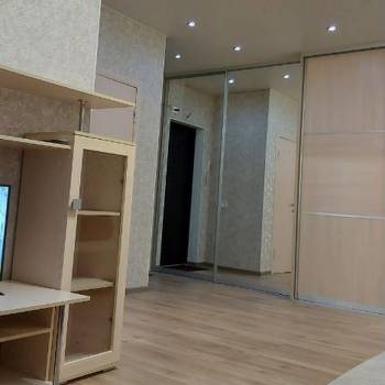 Сдается 1-комнатная квартира, 37 м²