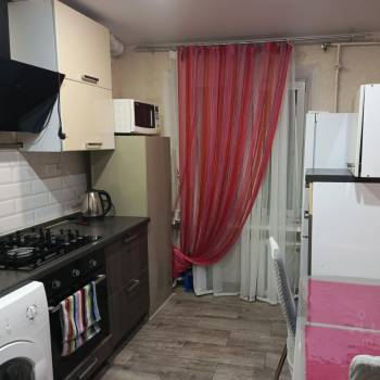 Сдается Многокомнатная квартира, 57 м²