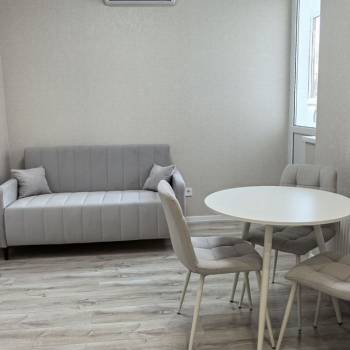 Продается 2-х комнатная квартира, 58 м²