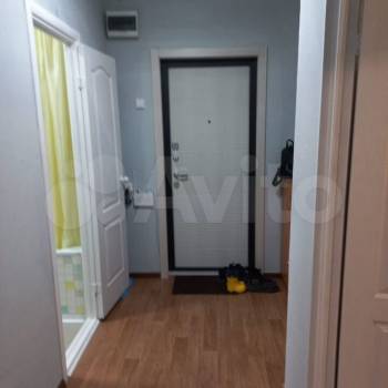 Сдается 1-комнатная квартира, 39 м²