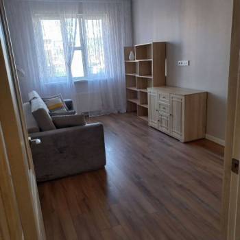 Продается 1-комнатная квартира, 40,5 м²