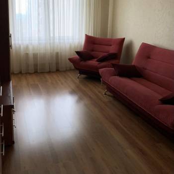 Продается 1-комнатная квартира, 41 м²