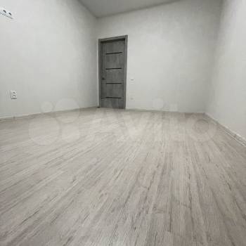 Продается 1-комнатная квартира, 43,2 м²