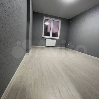 Продается 1-комнатная квартира, 43,2 м²