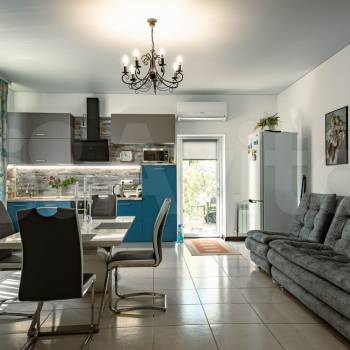 Продается Дом, 280 м²