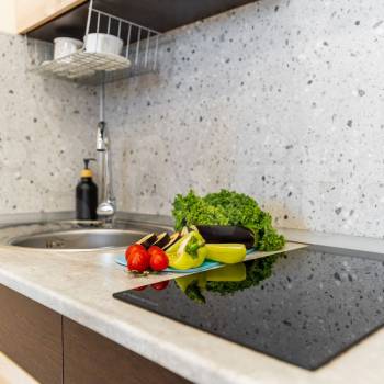 Продается 1-комнатная квартира, 30,4 м²
