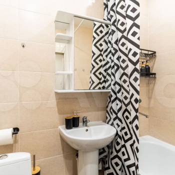 Продается 1-комнатная квартира, 30,4 м²