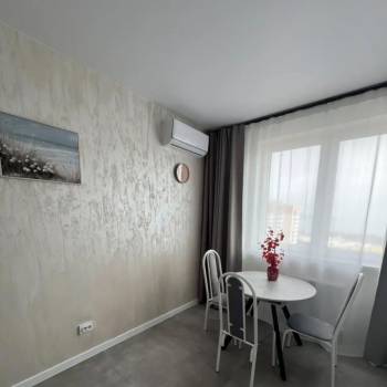 Сдается 1-комнатная квартира, 34 м²