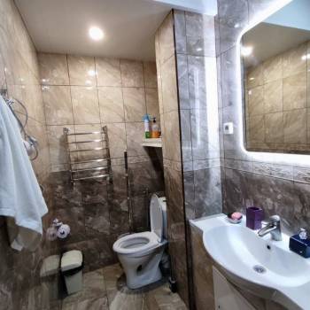 Сдается Многокомнатная квартира, 64 м²