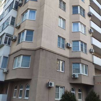 Продается 1-комнатная квартира, 45 м²