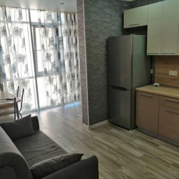 Сдается 1-комнатная квартира, 55 м²