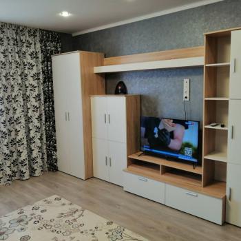 Сдается 1-комнатная квартира, 55 м²