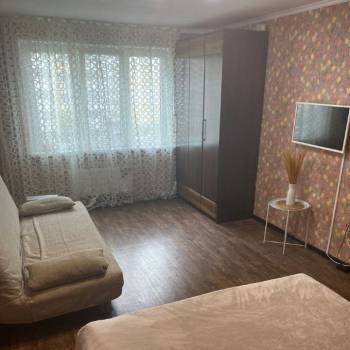Сдается 1-комнатная квартира, 38 м²