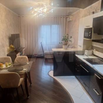 Продается 2-х комнатная квартира, 72 м²