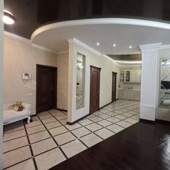 Сдается Многокомнатная квартира, 112,4 м²