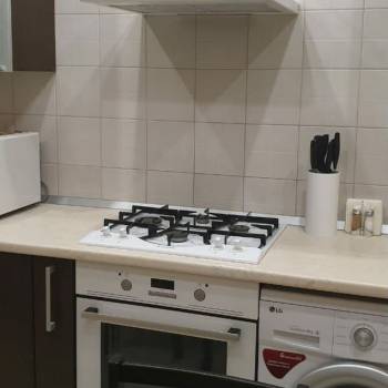 Сдается 2-х комнатная квартира, 75 м²