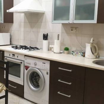 Сдается 2-х комнатная квартира, 75 м²