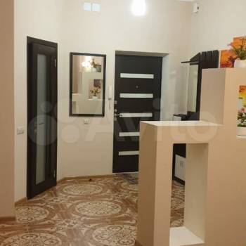 Сдается 2-х комнатная квартира, 75 м²