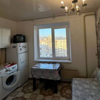 Продается 1-комнатная квартира, 37,1 м²