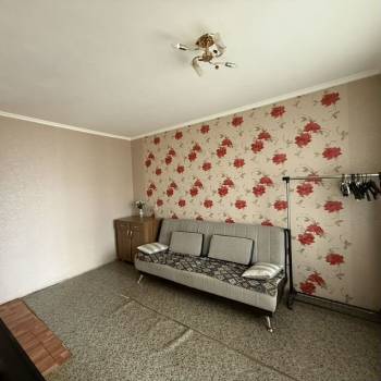 Продается 1-комнатная квартира, 29,9 м²