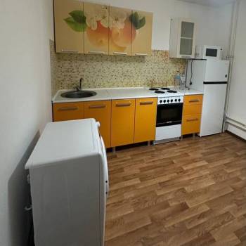 Сдается 1-комнатная квартира, 40 м²