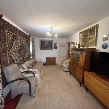 Продается 3-х комнатная квартира, 57 м²