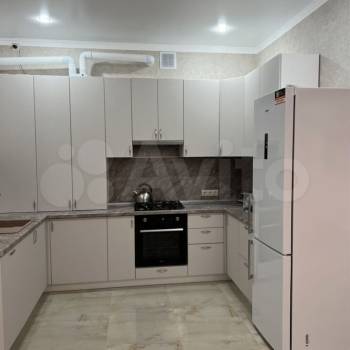 Сдается Многокомнатная квартира, 98 м²
