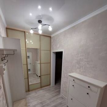 Продается 1-комнатная квартира, 50,1 м²