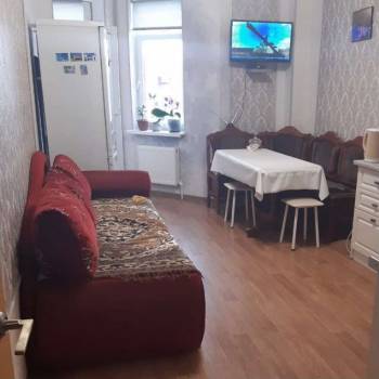 Продается 1-комнатная квартира, 51,9 м²