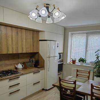 Продается Дом, 172 м²