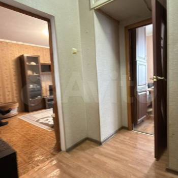 Продается 1-комнатная квартира, 39 м²
