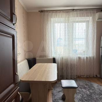Продается 1-комнатная квартира, 39 м²