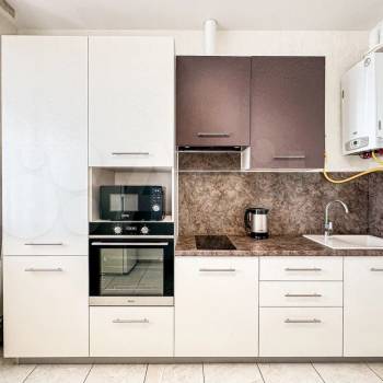 Сдается 1-комнатная квартира, 47 м²