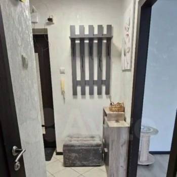 Продается 1-комнатная квартира, 35 м²