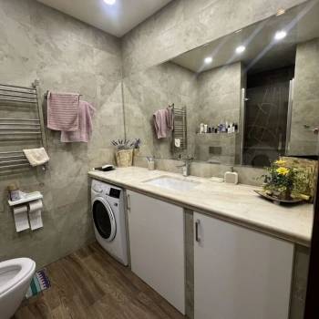 Продается 2-х комнатная квартира, 81 м²