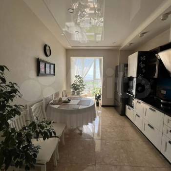 Продается 2-х комнатная квартира, 81 м²