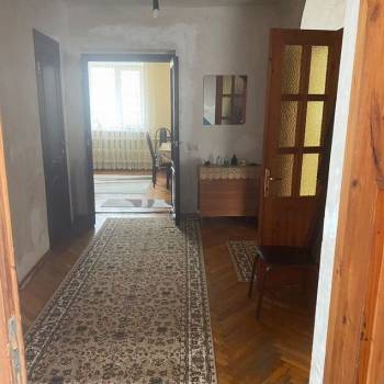 Продается Дом, 200 м²
