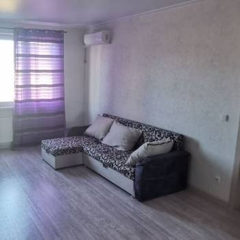 Сдается 1-комнатная квартира, 39 м²