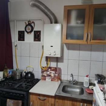 Продается 1-комнатная квартира, 30 м²