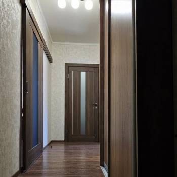 Продается 1-комнатная квартира, 54 м²
