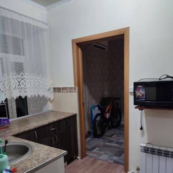 Продается 3-х комнатная квартира, 56 м²