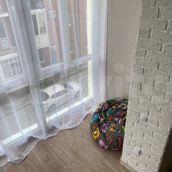 Продается 1-комнатная квартира, 27,7 м²