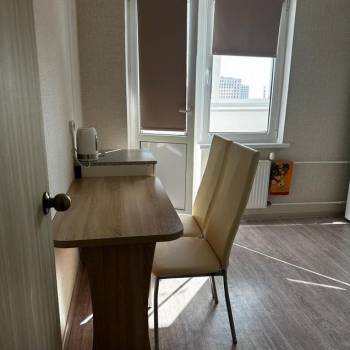 Сдается 1-комнатная квартира, 38 м²