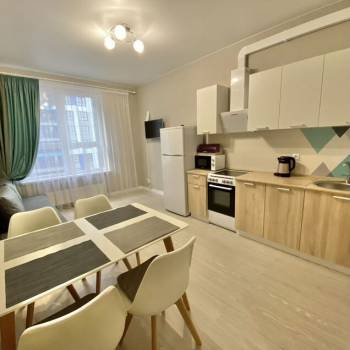 Сдается 1-комнатная квартира, 43 м²