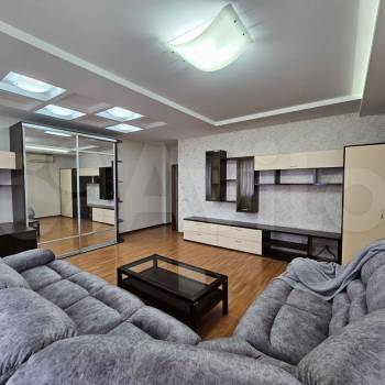 Сдается Многокомнатная квартира, 115 м²