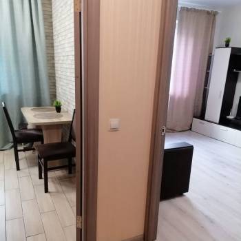 Продается 1-комнатная квартира, 35 м²