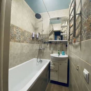 Сдается Многокомнатная квартира, 61 м²