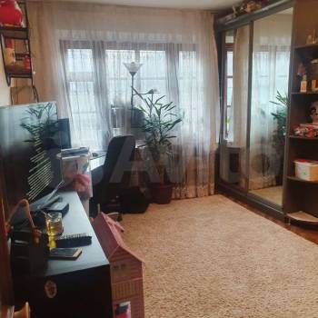 Продается 1-комнатная квартира, 33 м²